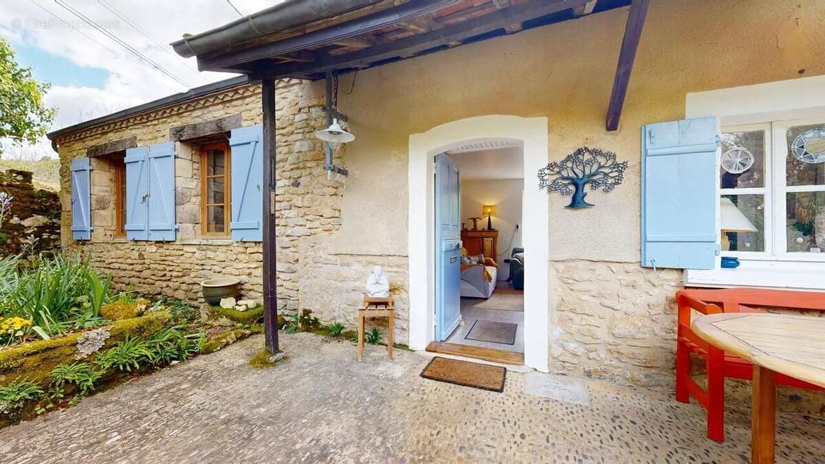 Maisonancienneavecdependance04172026105453 - Maison à LE BUISSON-DE-CADOUIN