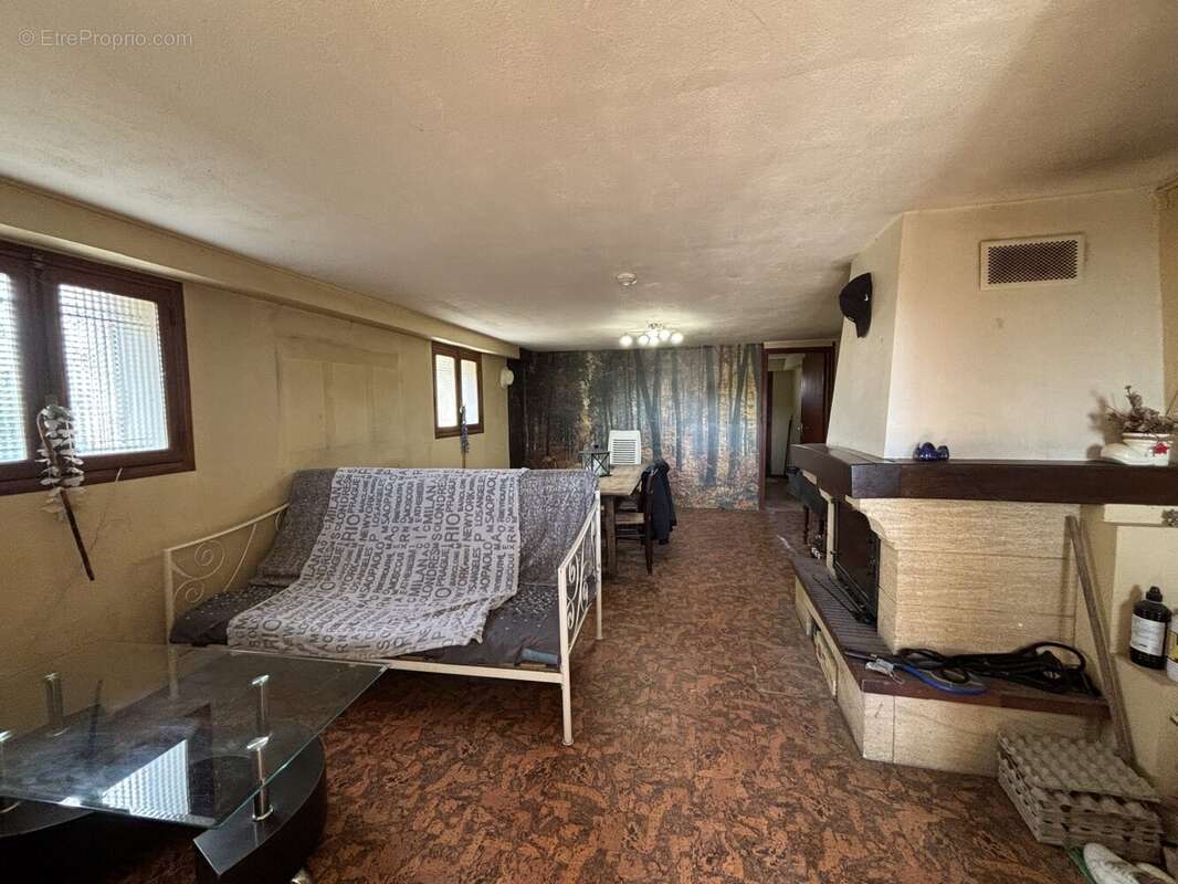Maison 80 m² à Chatillon-Saint-Jean  - photo 8