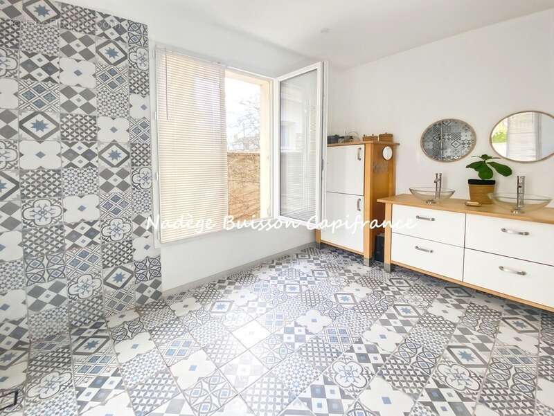 Maison à OUISTREHAM