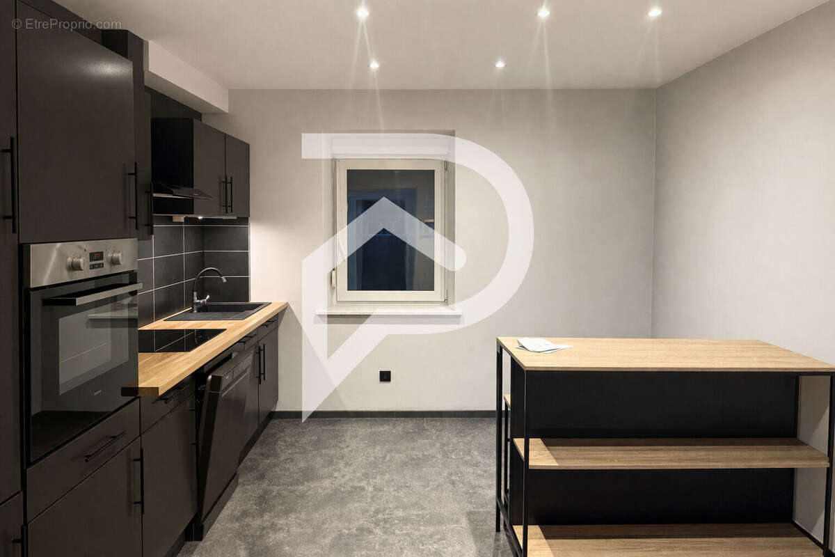 Appartement à REDING