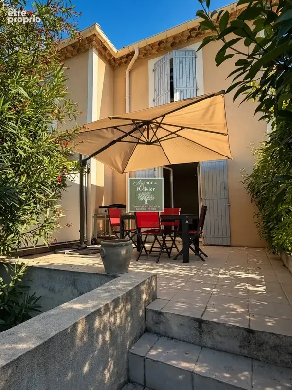 Duplex de 61.35m2 Saint Etienne du Grès - photo 11