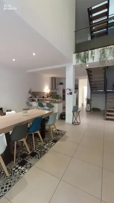 Très beau LOFT  en triplex de  265 m²  St paul en jarez  42740 - photo 3