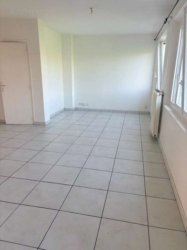 Appartement à BOURG-LES-VALENCE
