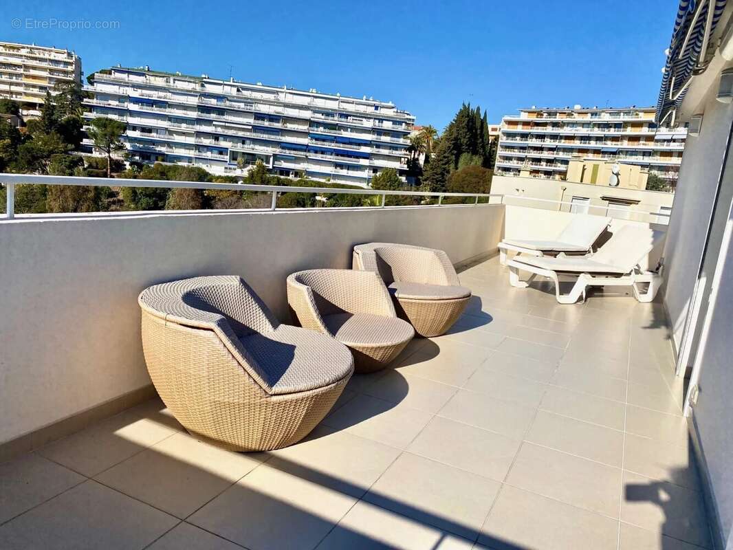 Appartement à CANNES