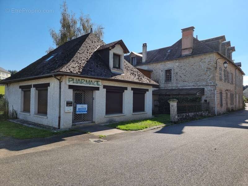 Appartement à CORREZE
