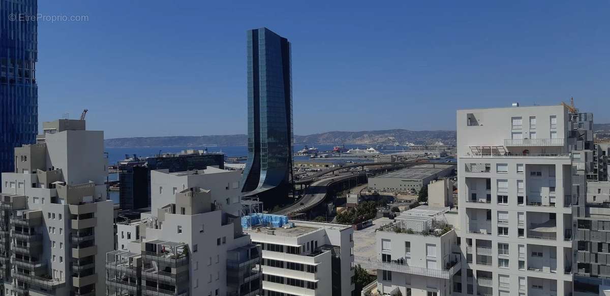 Appartement à MARSEILLE-3E