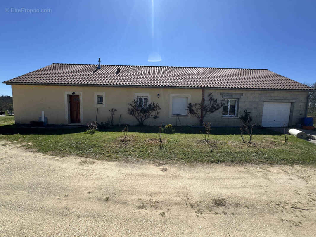 Maison à CASTELNAUD-LA-CHAPELLE