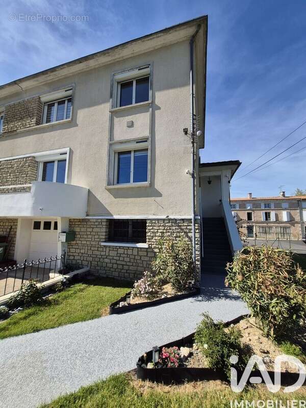 Photo 7 - Maison à LA CRECHE