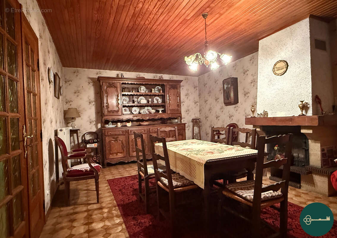 Maison à DOMEVRE-EN-HAYE