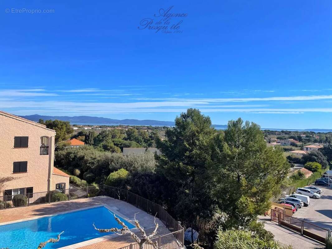 Appartement à HYERES