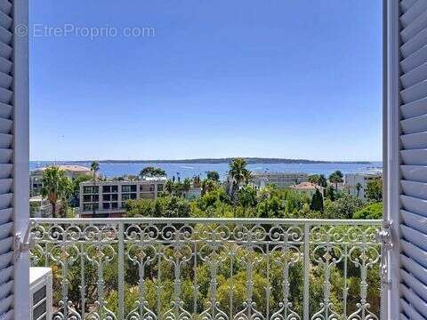 Appartement 95 m² à Cannes  - photo 2