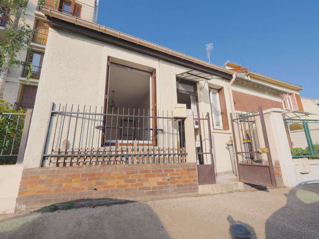 Maison à ROMAINVILLE