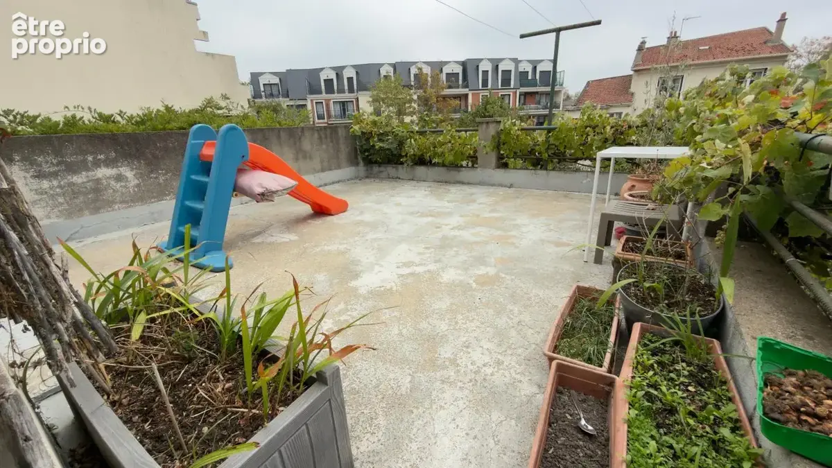 EXCLUSIVITE - Deux maisons au cœur du centre ville de NEUILLY PLAISANCE - photo 39
