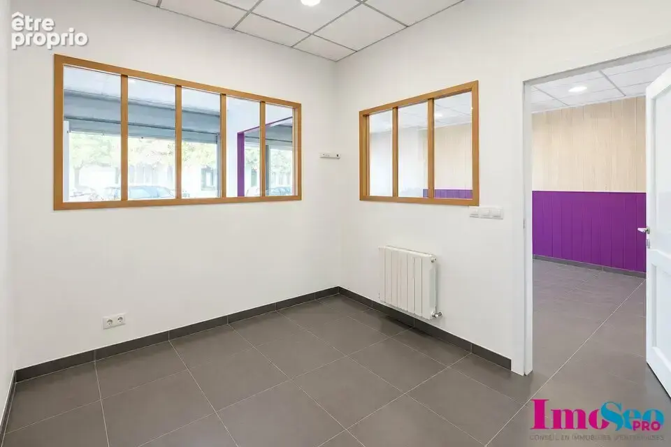 Local commercial à vendre - photo 5
