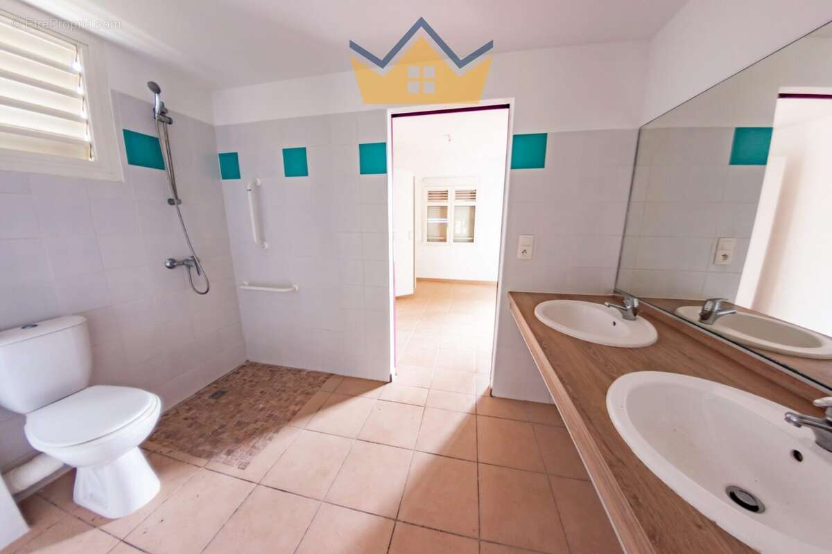 Appartement à FORT-DE-FRANCE