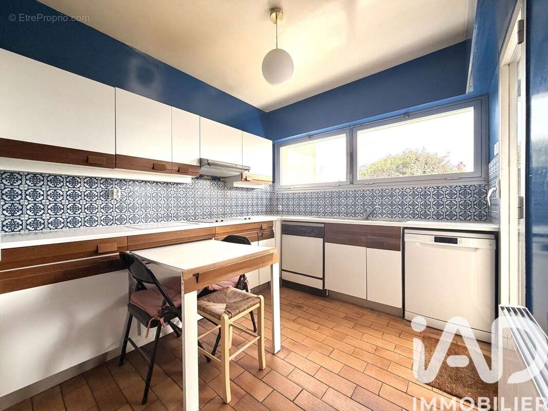 Photo 6 - Appartement à LE PLESSIS-ROBINSON