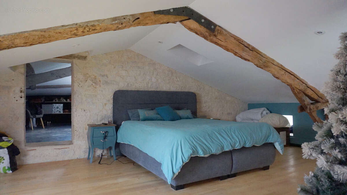 Maison à MONTDOUMERC