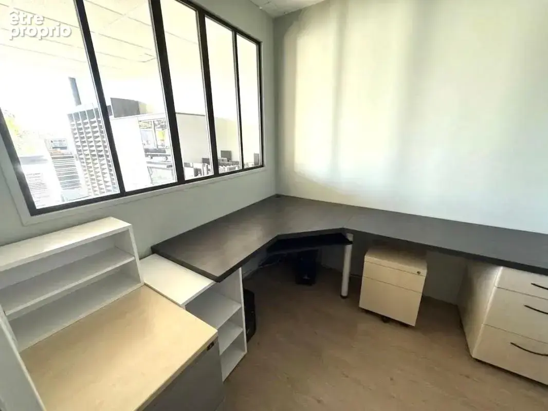 Bien Commercial À Vendre - photo 2