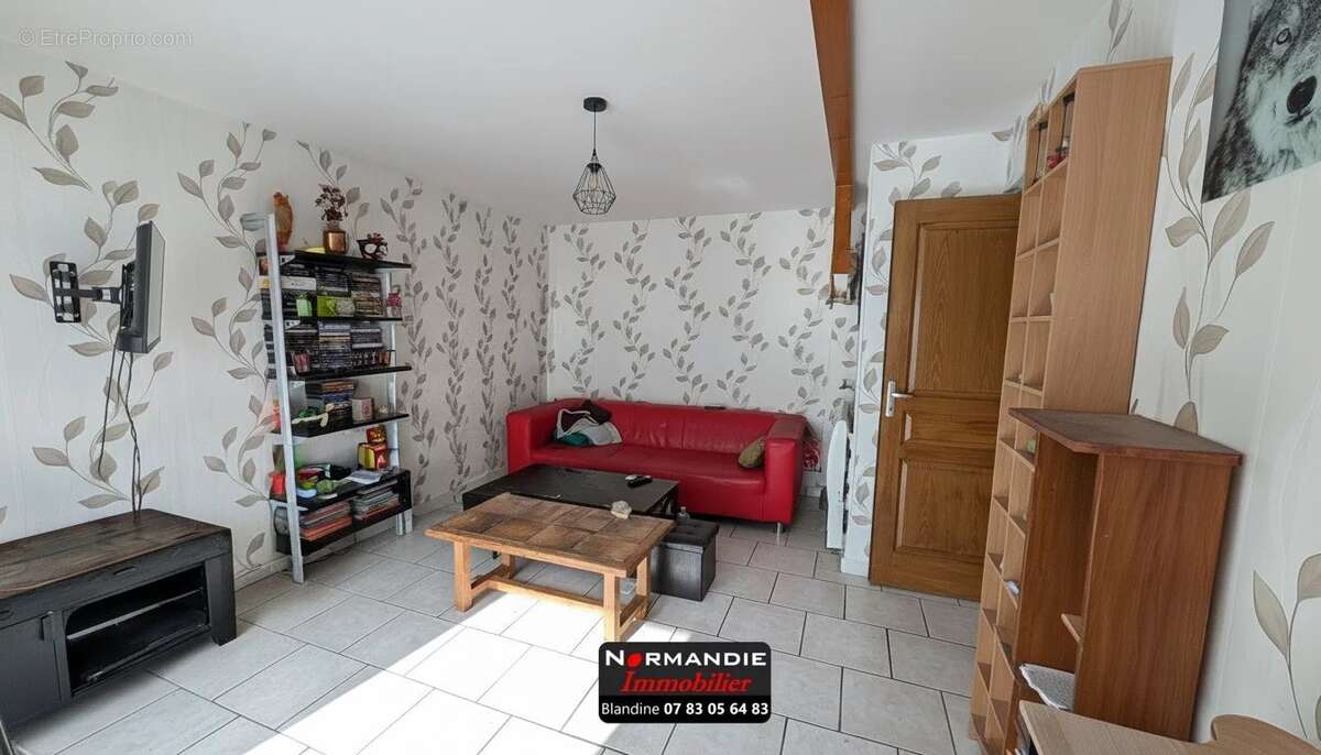 Maison à LILLEBONNE