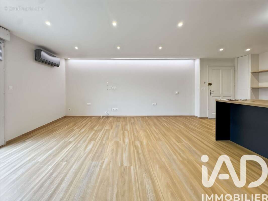 Photo 6 - Appartement à LAVAL