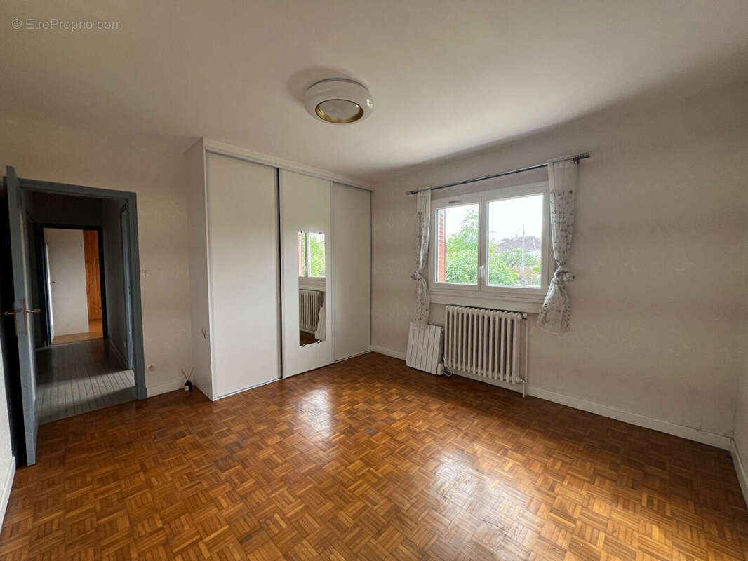 Maison à PREMILHAT