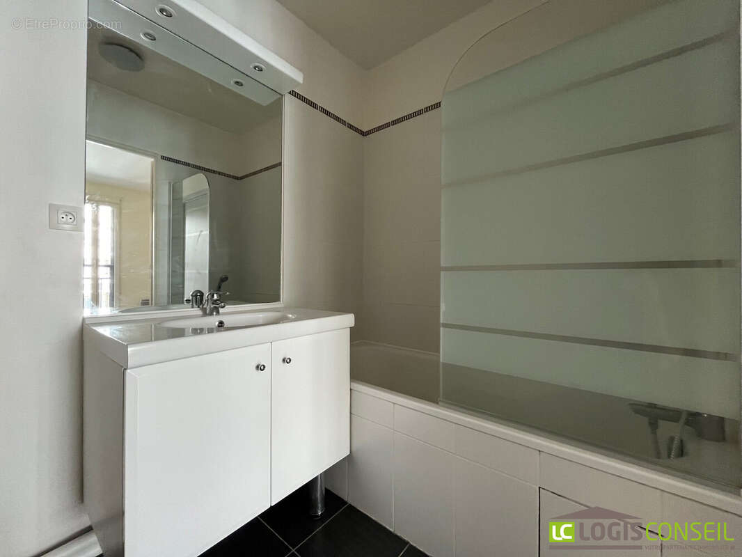 Appartement à BOURG-LA-REINE