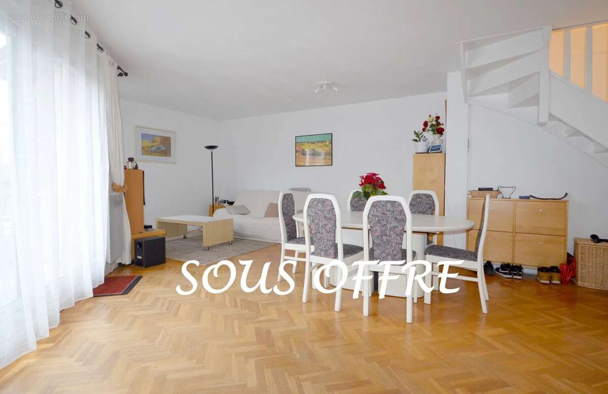 Appartement à CROISSY-SUR-SEINE