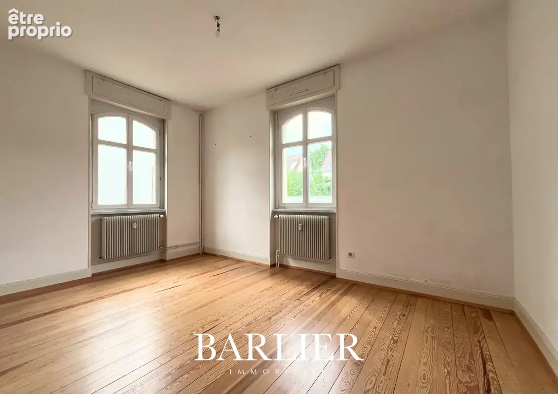 EXCLUSIVITÉ   Immeuble de 3 appartements avec garages et potentiel d’aménagement - photo 6