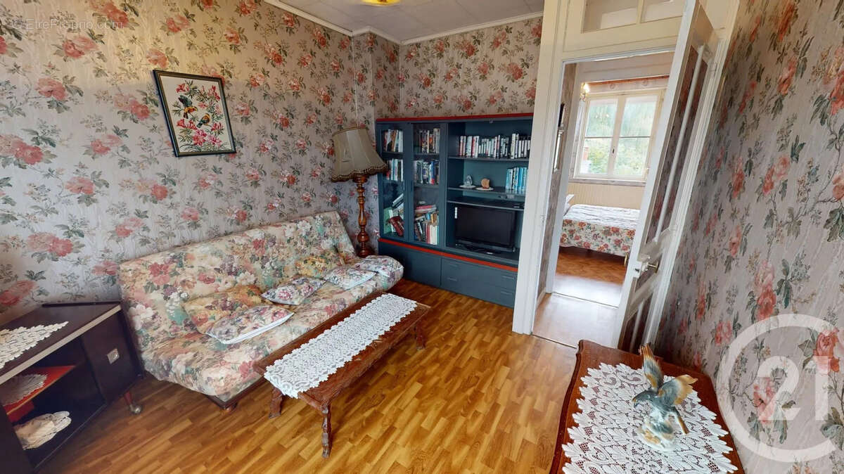 Maison à SAINT-QUENTIN