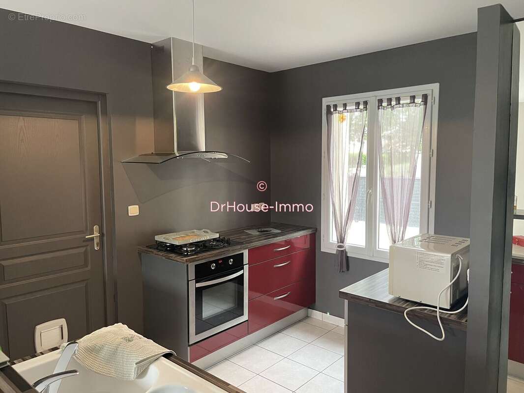 Maison 80 m² à Jarnac  - photo 11