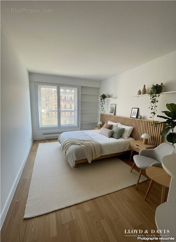 Appartement à PARIS-16E