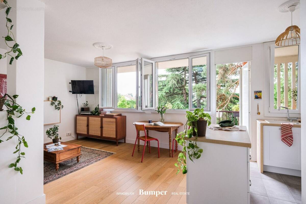 Appartement à LYON-9E