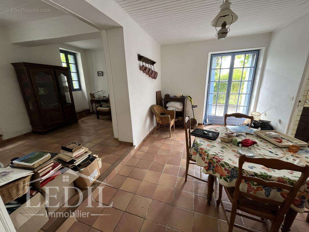 Maison à GONDRIN