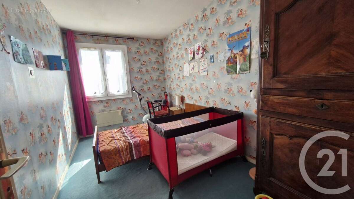 Maison à CONIE-MOLITARD