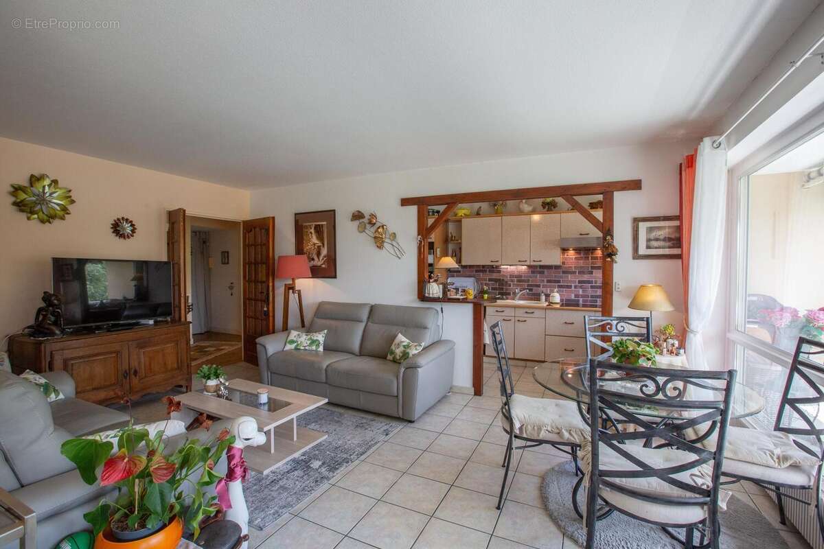 Photo 5 - Appartement à ELANCOURT