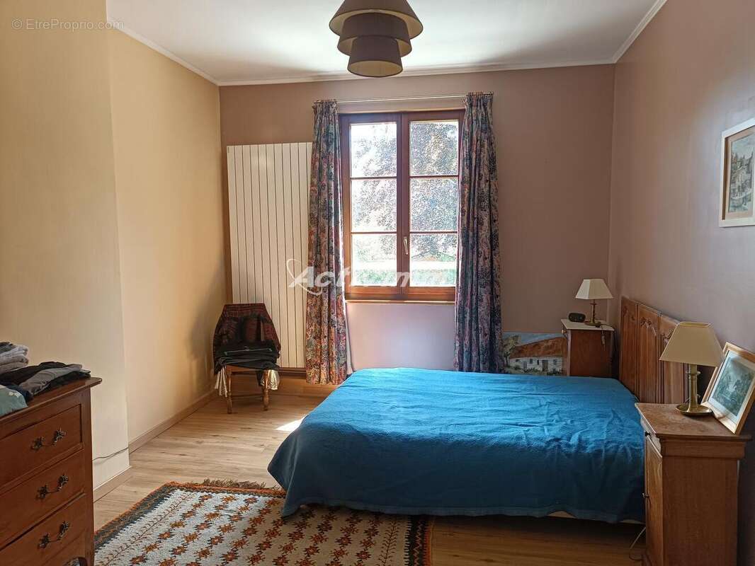 4252 23 - Maison à HESDIN