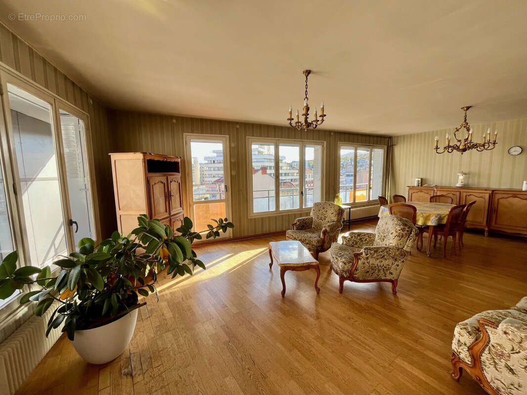 Appartement à CLERMONT-FERRAND