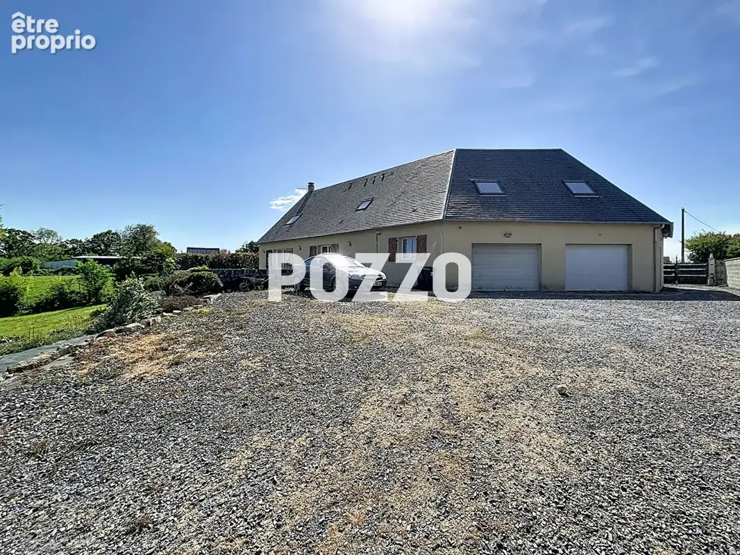 A 10 minutes de Saint lo, Maison  de type F 7 avec 195 m² habitables environ , vie de plain pied possible, garage , terrain 2398 - photo 14