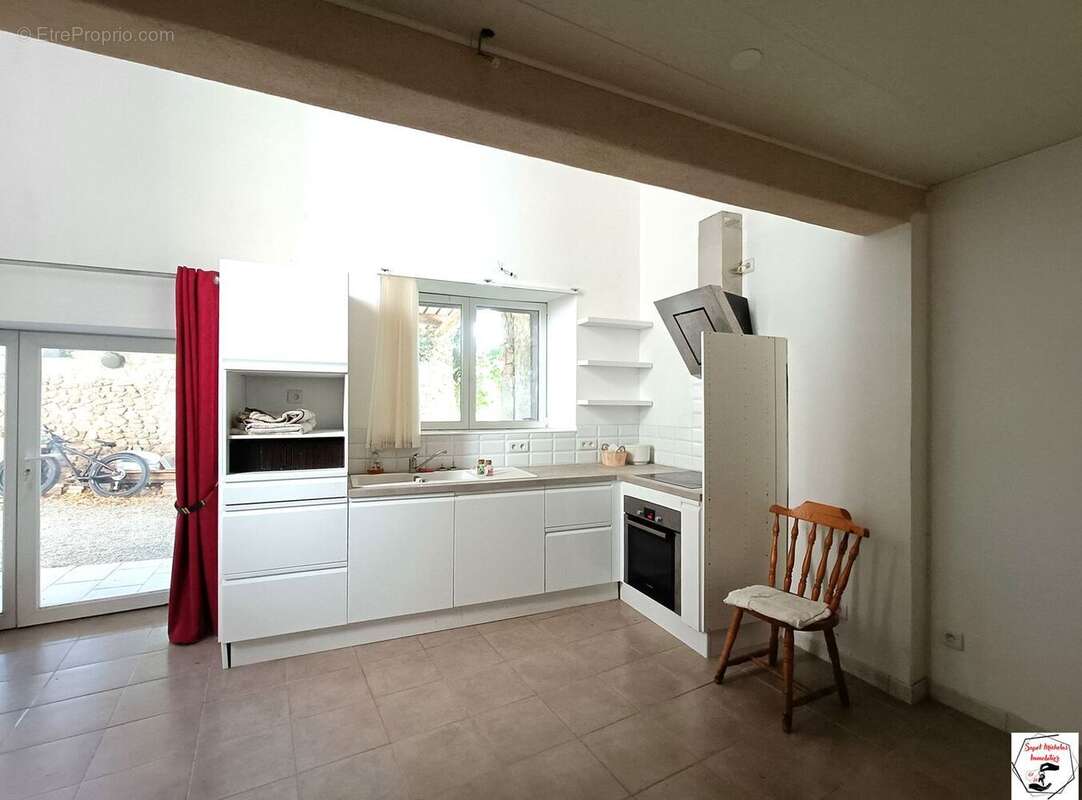 Maison 285 m² à Mauves  - photo 7