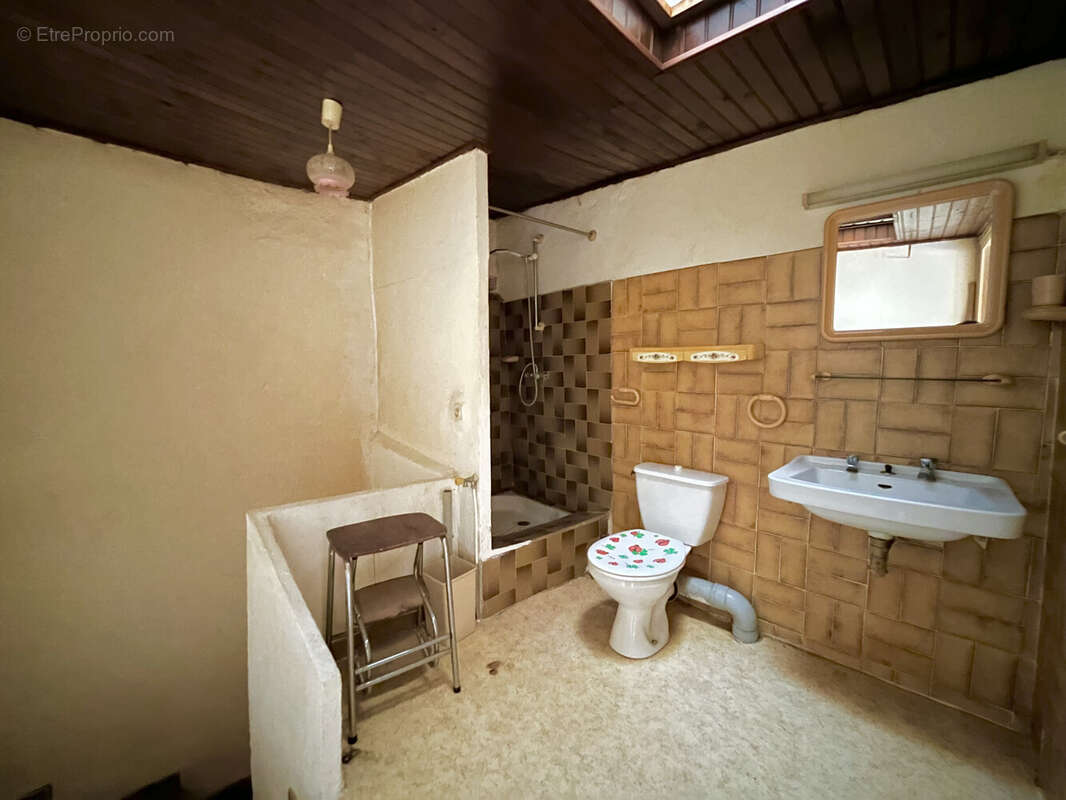 Maison à BESSAN