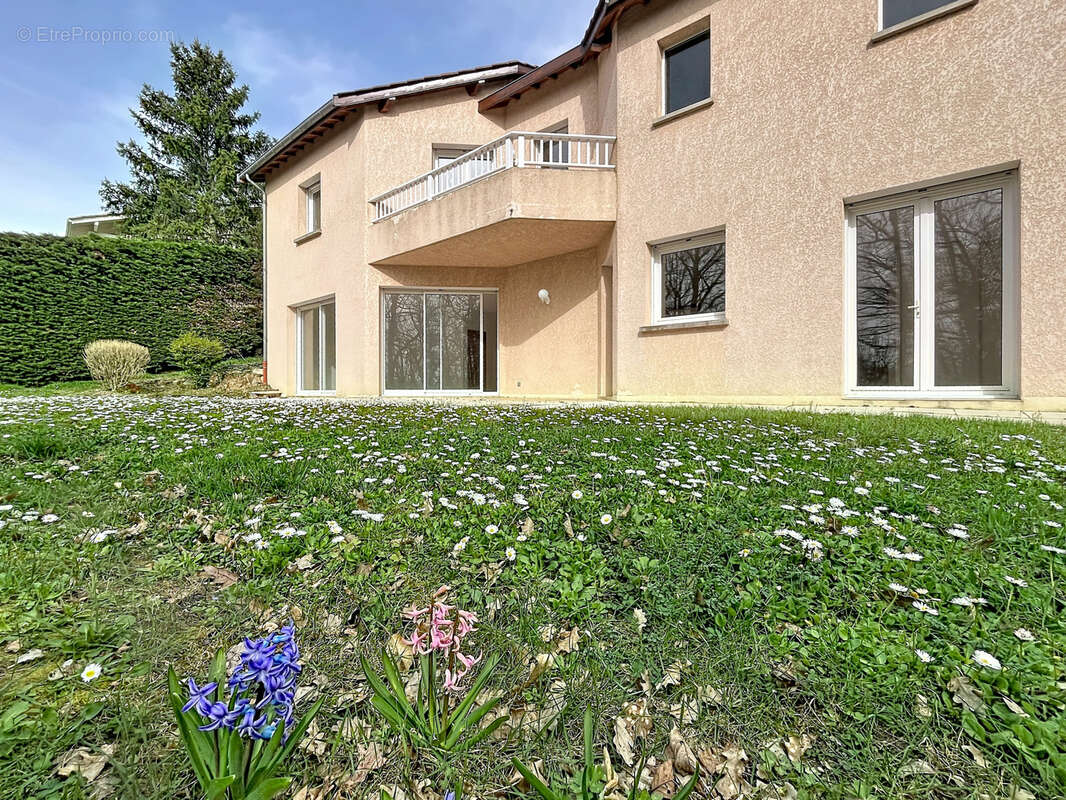 Maison à FRANCHEVILLE