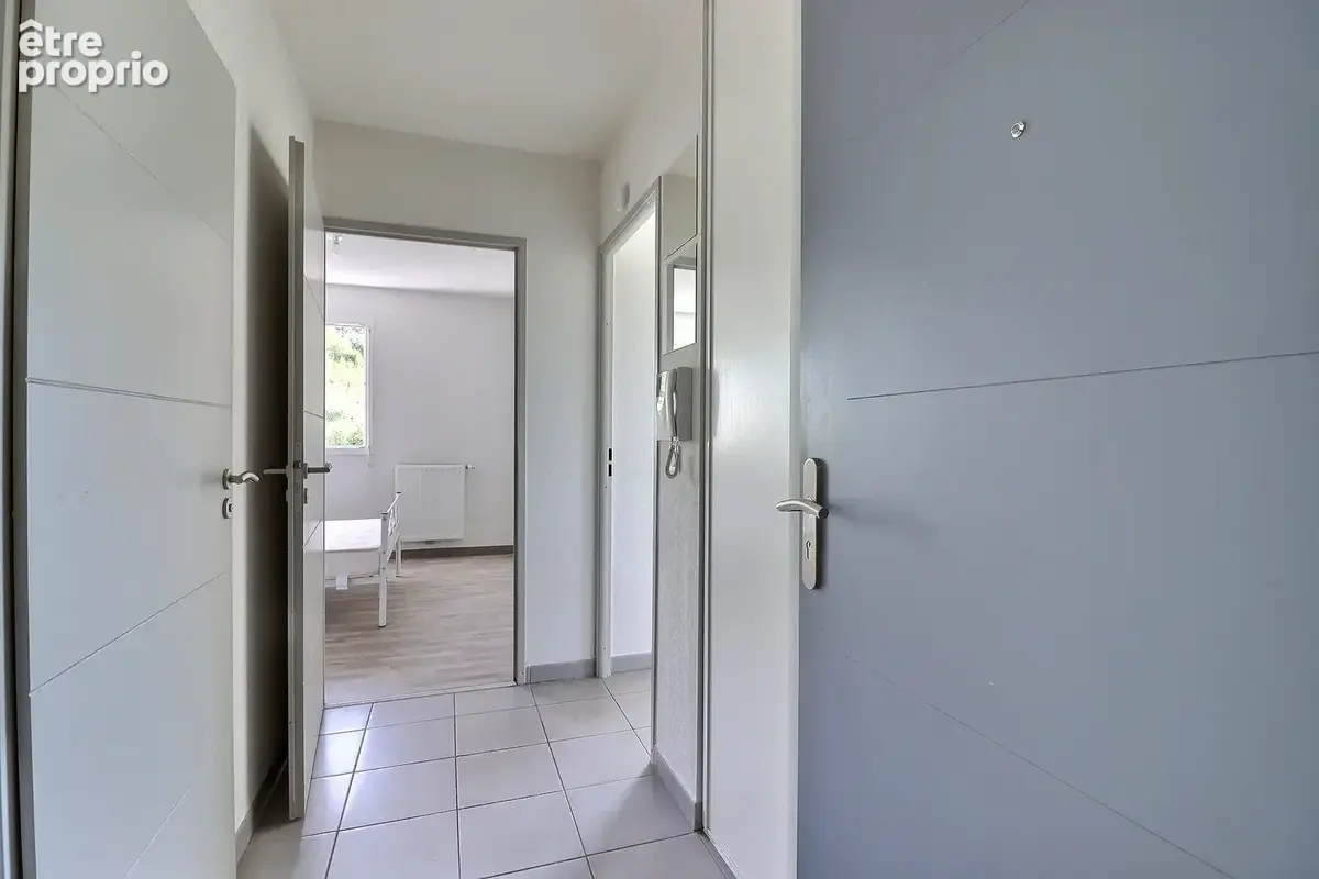 Appartement T2 avec balcon et parking - photo 6