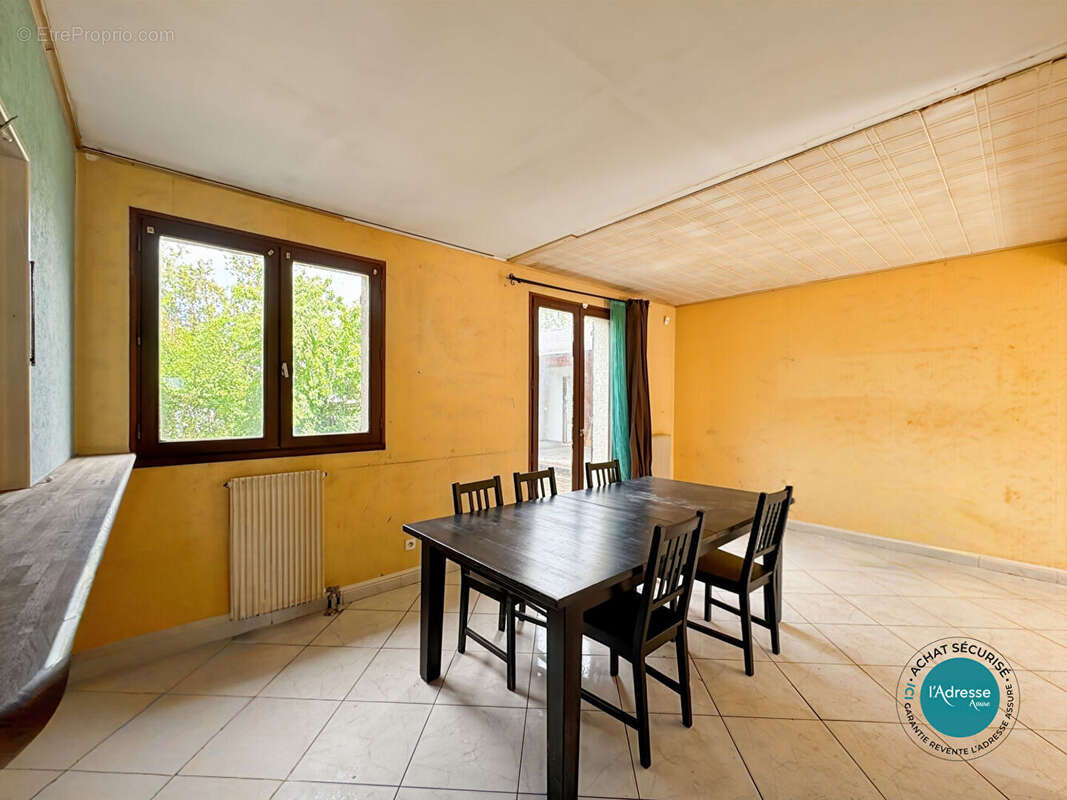 Maison à LA FERTE-ALAIS