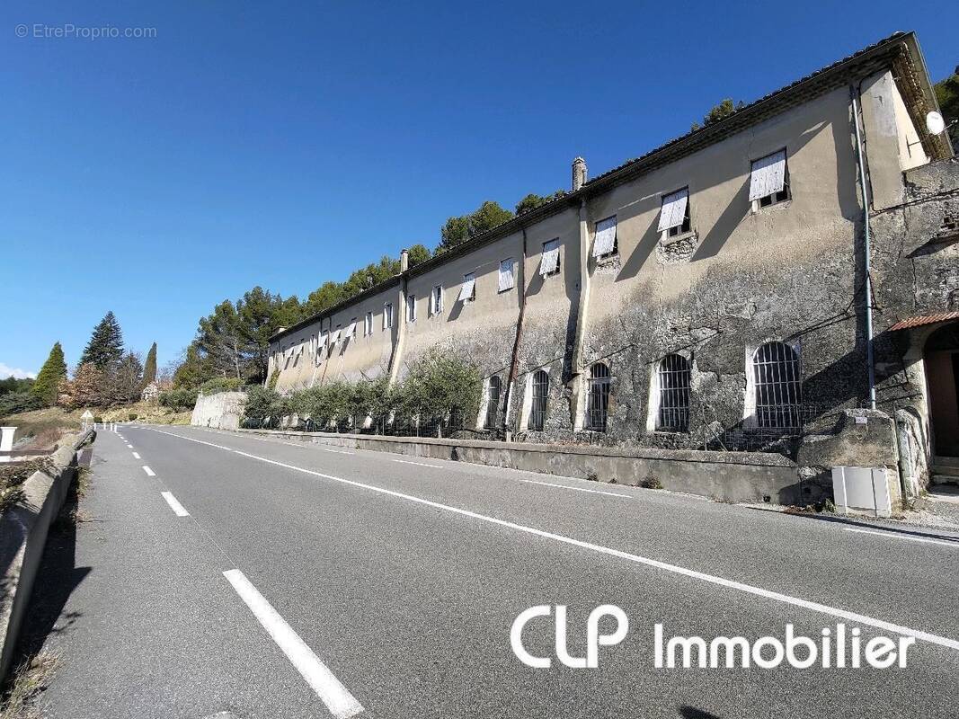 Appartement à LA BEGUDE-DE-MAZENC