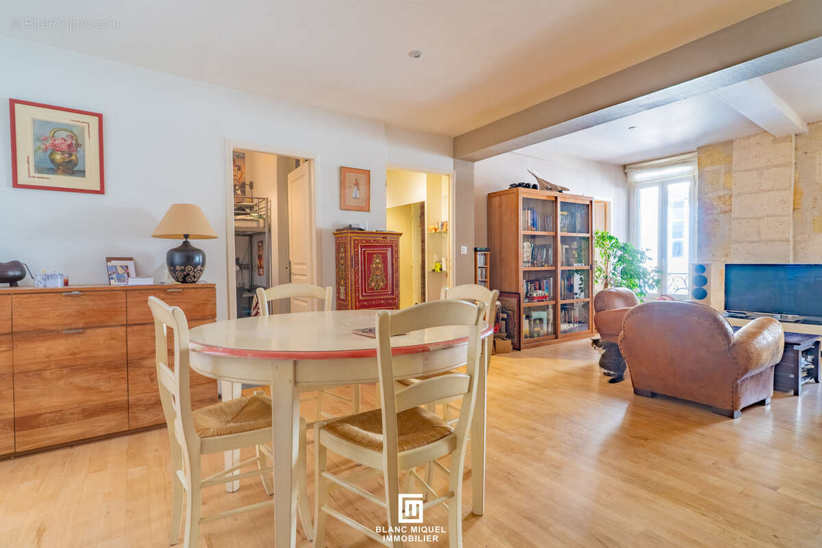 Appartement à BORDEAUX