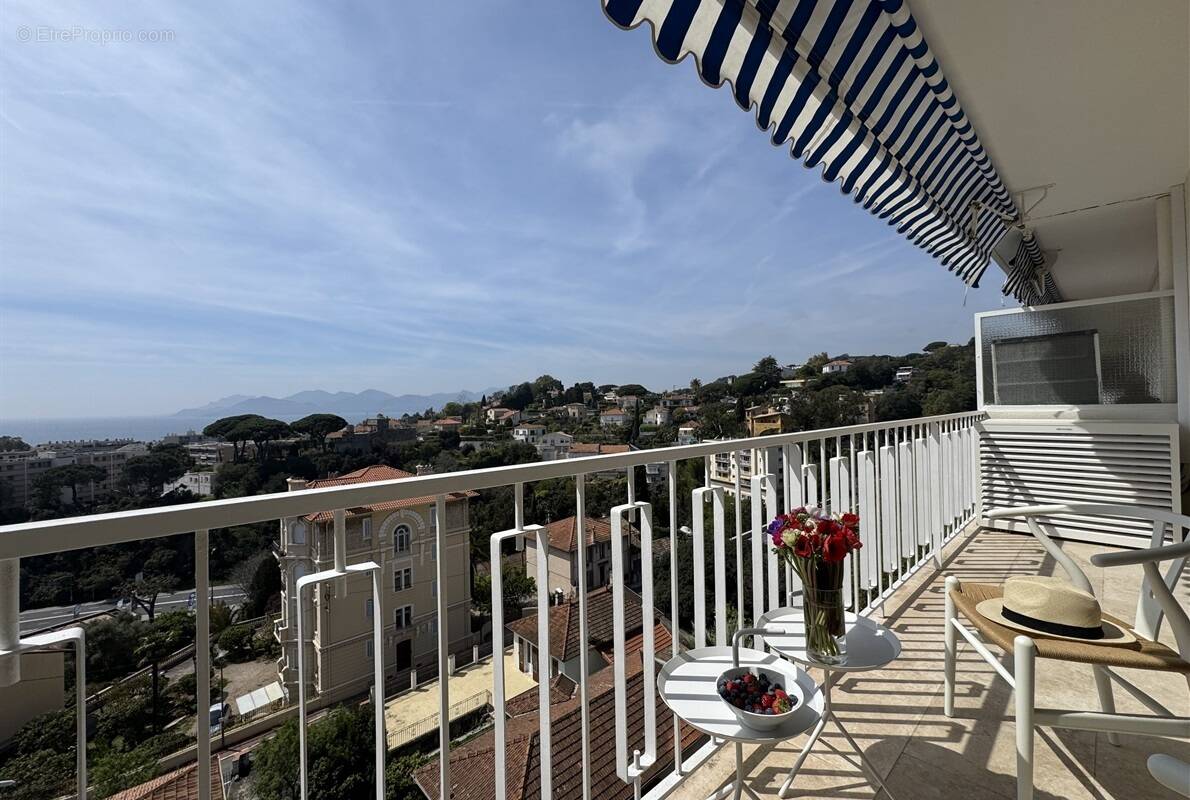 Appartement à CANNES