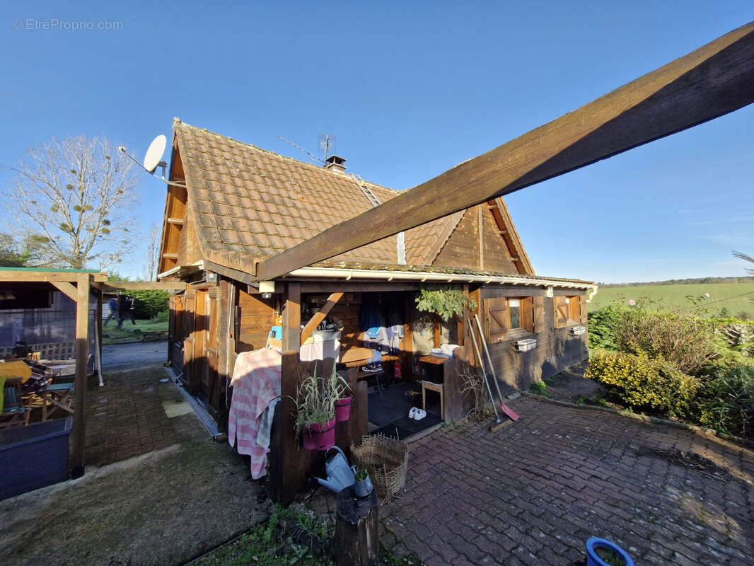 Maison à OYRE