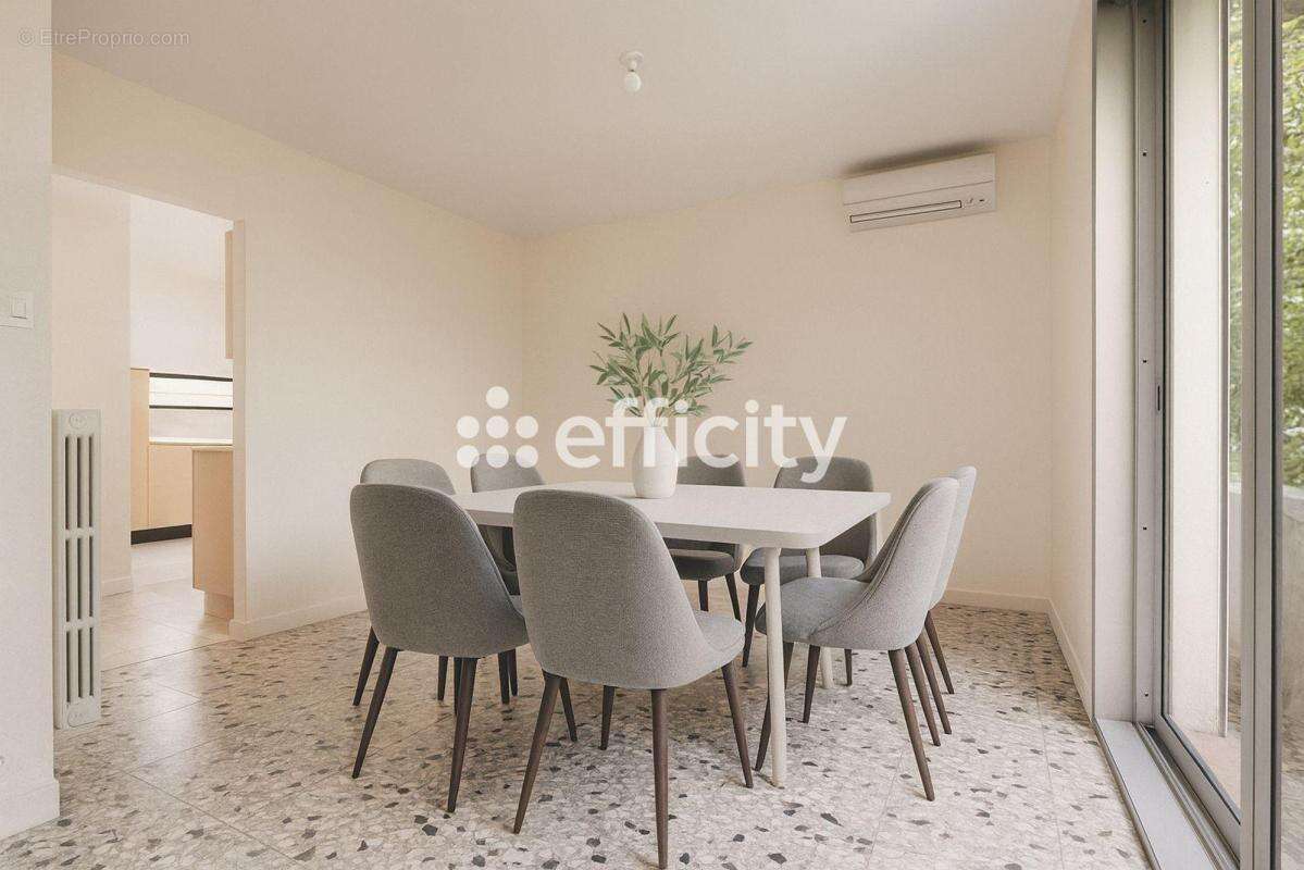 Maison à MARSEILLE-9E