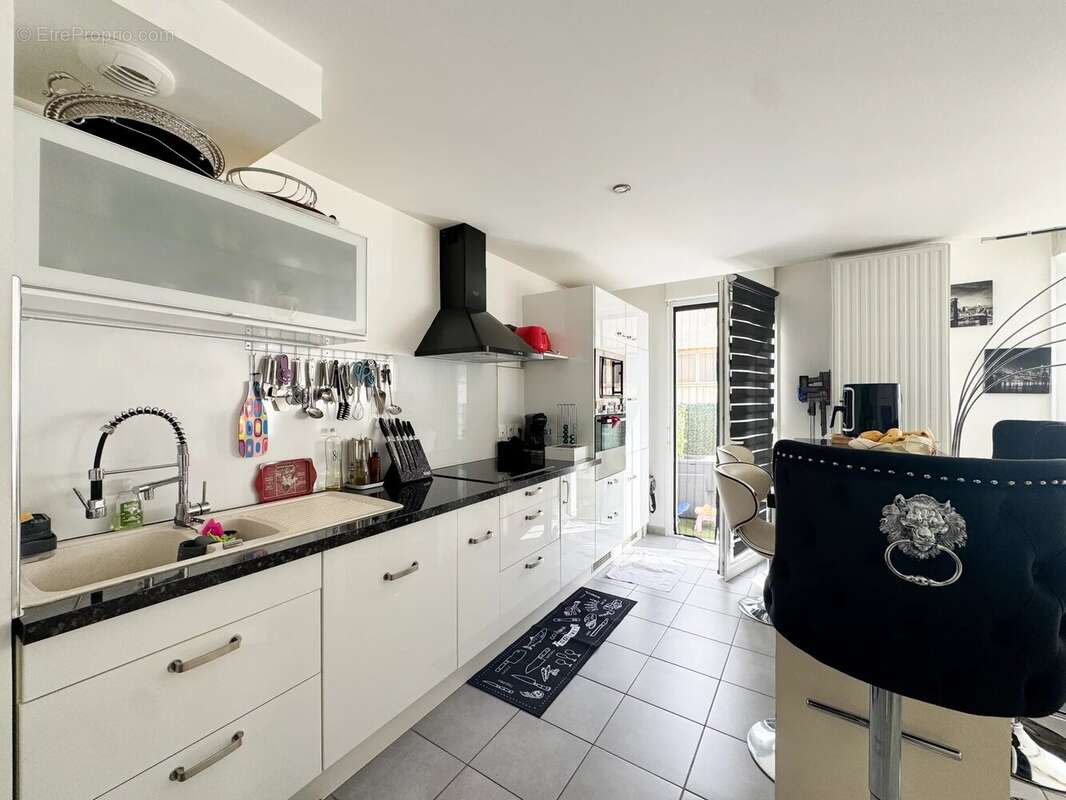 Appartement à VITROLLES