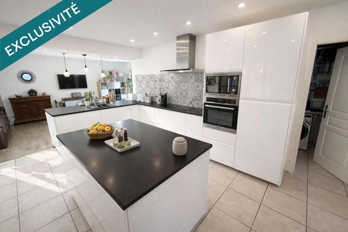 Photo 3 - Maison à SAINT-SULPICE